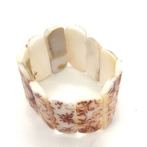 Mother of Pearl Embossed Slip-on Bracelet